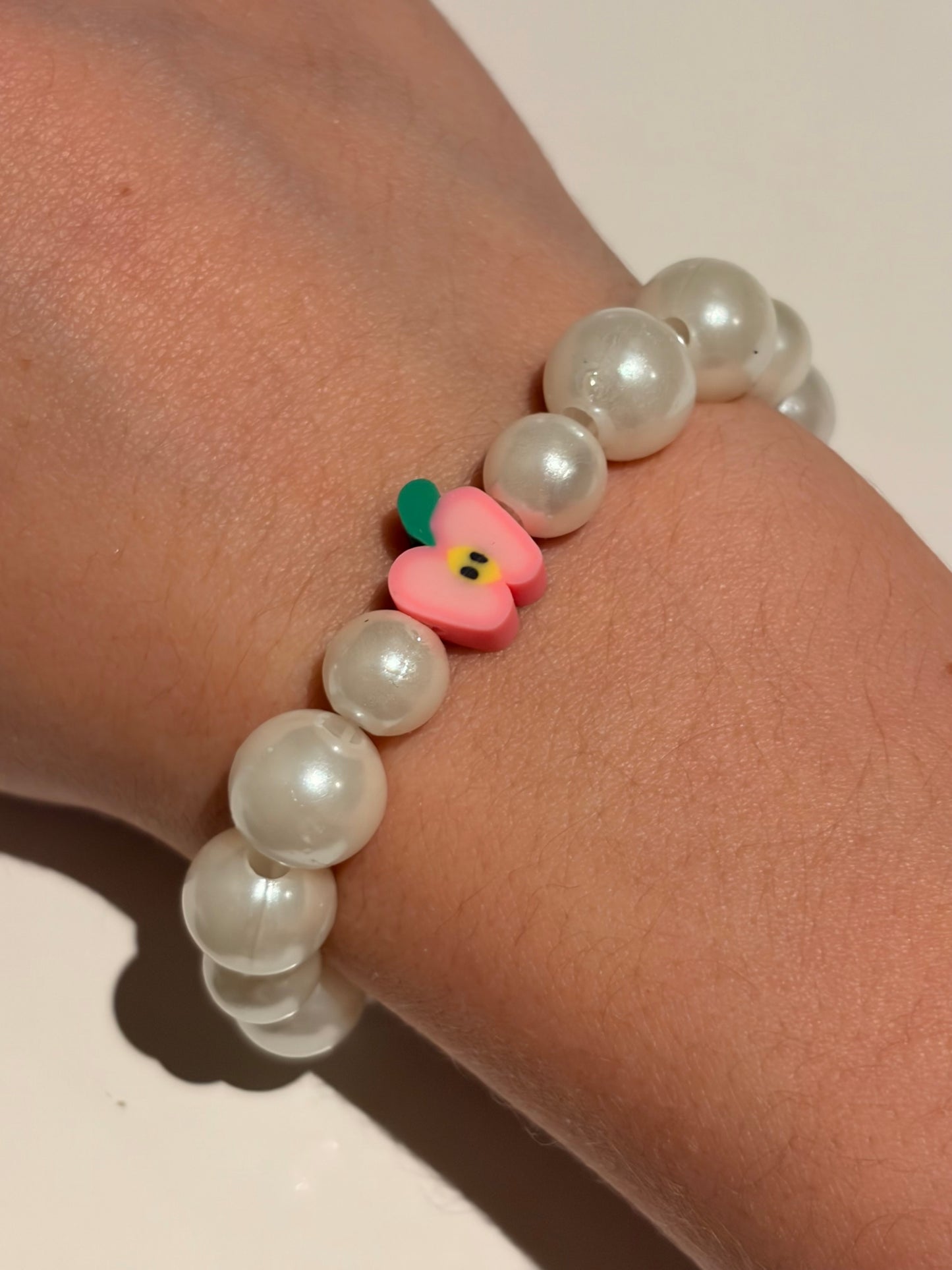 peal apple bracelet