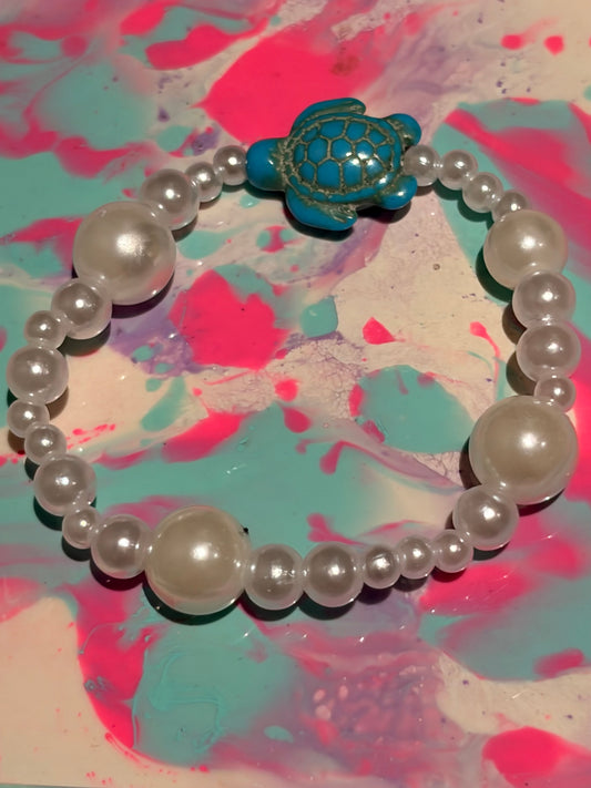 Pearly turtle bracelet